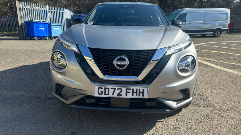 Nissan Juke 1.0 DiG-T 114 N-Connecta 5dr Petrol Hatchback